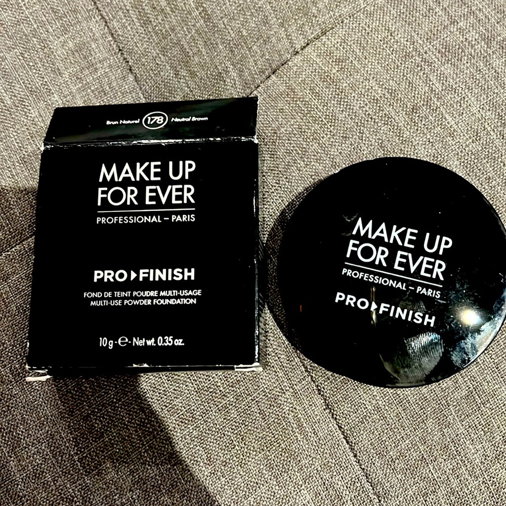 Pro finish make up forever 178